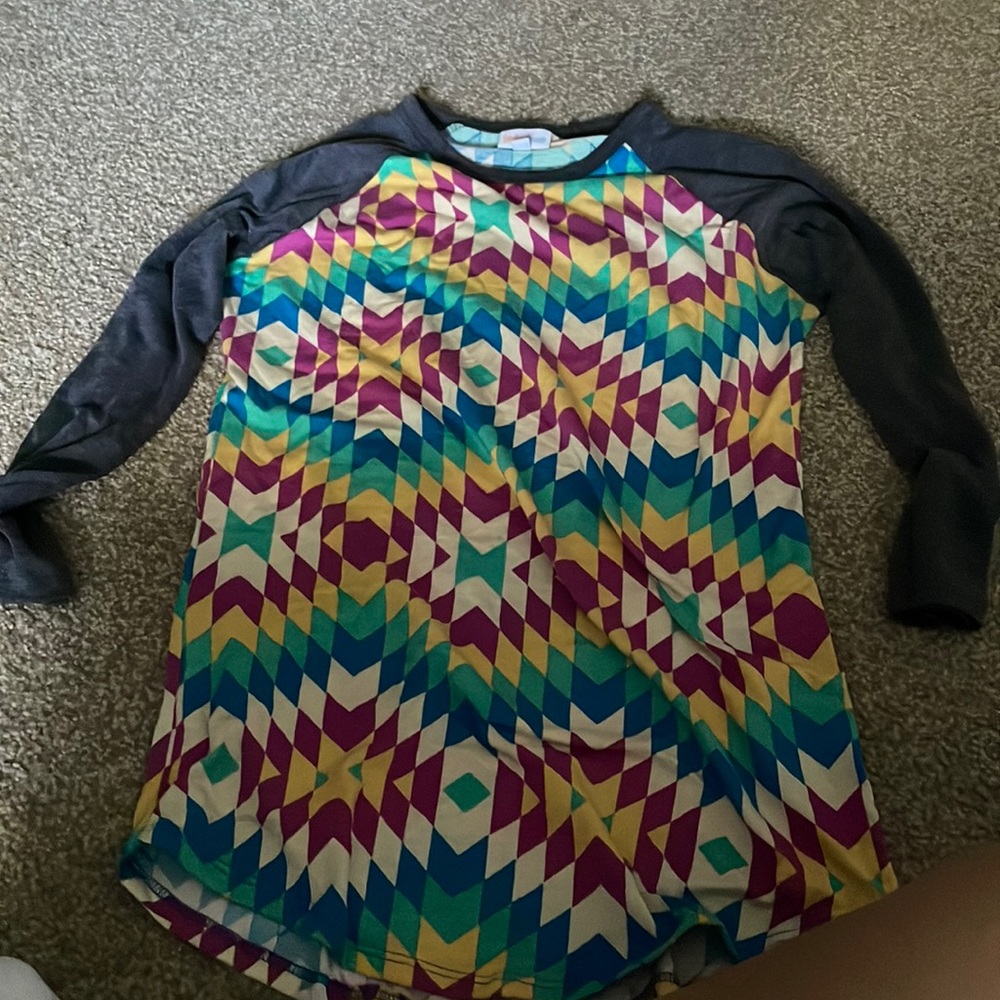 Womens LulaRoe 3/4 length shirt
